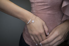 Load image into Gallery viewer, Classic Quadrilateral Diamond Bracelet