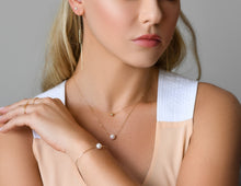 Load image into Gallery viewer, Classic Woman Power Akoya Pearl Bracelet