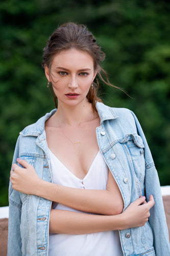 Unique two circles naked diamond pendant