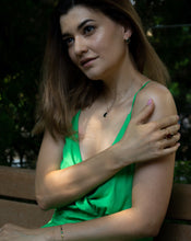 Load image into Gallery viewer, Green Agate Gemstone Gold Earrings