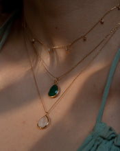 Load image into Gallery viewer, Labradorite Gemstone Pear Shape Gold Neckalce