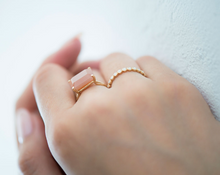 Load image into Gallery viewer, Orange MoonStone Gemstone Octagon Cut Gold Ring