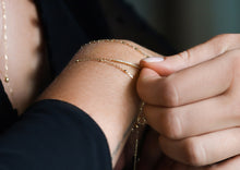 Load image into Gallery viewer, Classic Diamond Bracelet with Adjustable Chain